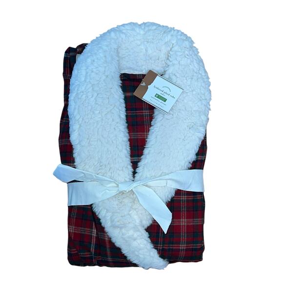NWT Pottery Barn Lynbrook Plaid Robe S/M Flannel Sherpa Red Green Holiday
